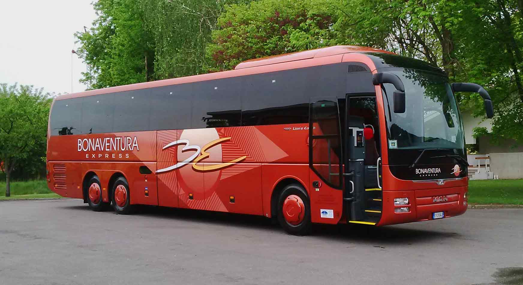 Автобус длиной 15 метров. Man Lions coach r08. Man Lion s coach l r 08. Man Lion’s coach r08 служебный. Man Lion's coach r07 (rhc444).